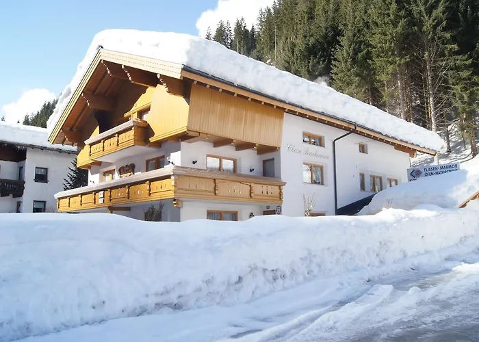 Chasa Baschenowa Apartmán